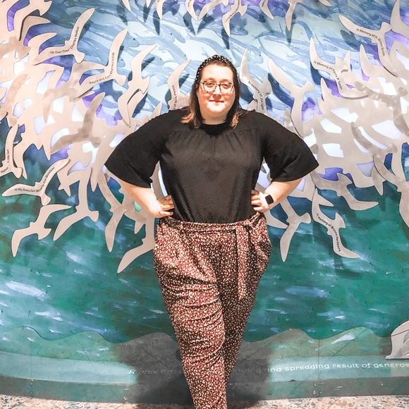 Meet your Posher, Marybeth - Picture 4 of 8